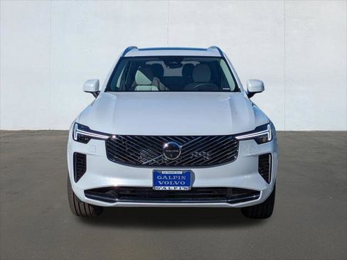 New 2026 Volvo XC90 T8 Ultra w/ Protection Package Premier image 4