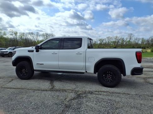 Used 2023 GMC Sierra 1500 AT4X AWD/4WD image 31