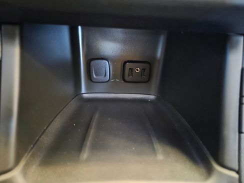 Used 2019 GMC Acadia SLT w/ LPO, Floor Liner Package FWD image 47
