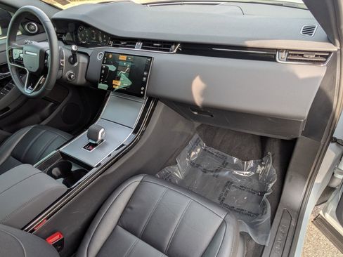 Certified 2025 Land Rover Range Rover Evoque S image 29