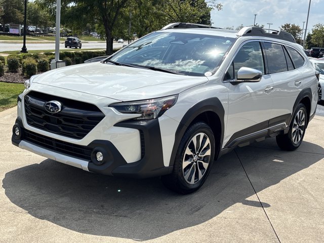 Used 2024 Subaru Outback Touring XT AWD/4WD image 12