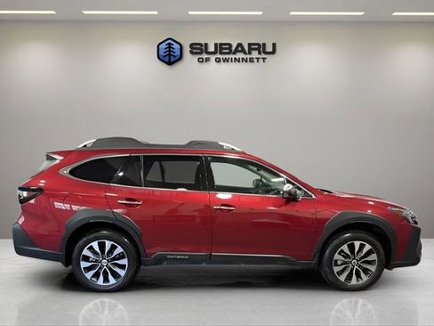 Used 2025 Subaru Outback Touring w/ Popular Package #2 image 6