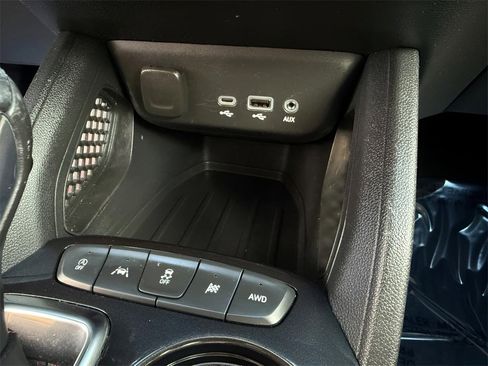 Used 2023 Chevrolet TrailBlazer RS image 20