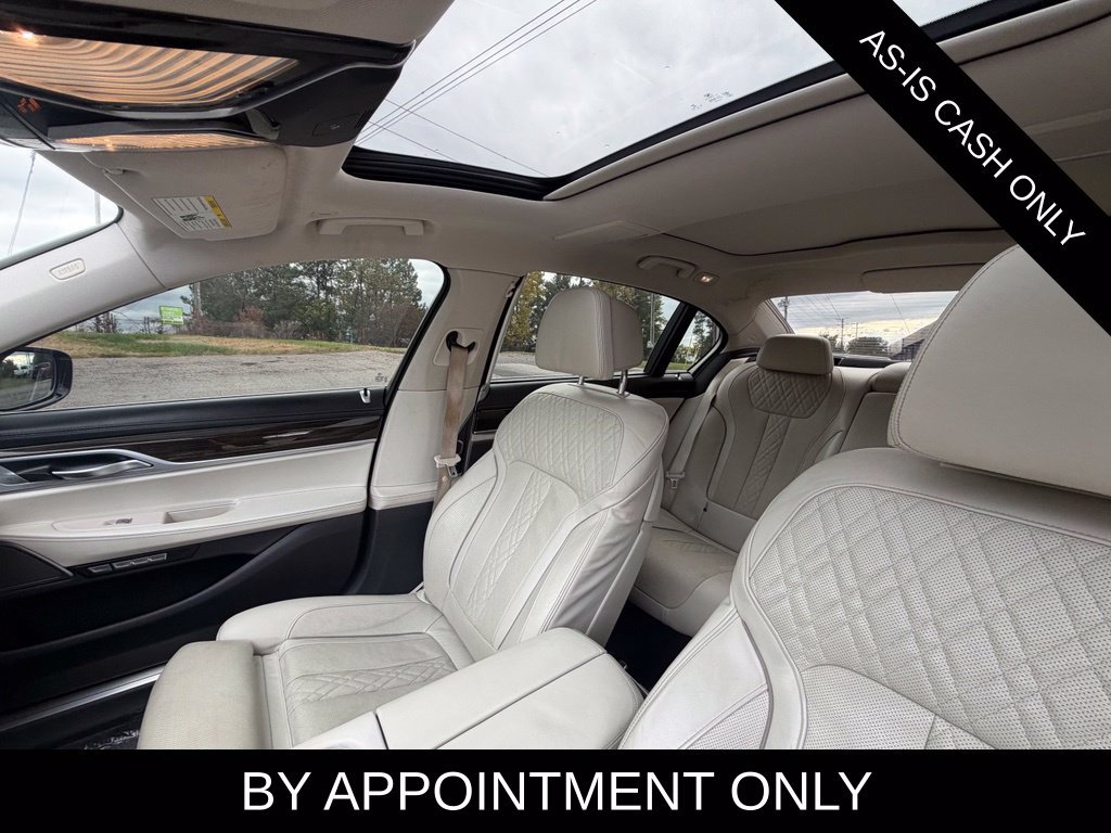 Used 2017 BMW 750i RWD image 16