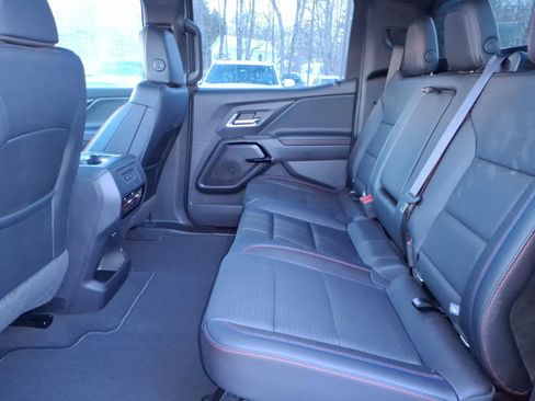 New 2025 Chevrolet Silverado EV RST image 9