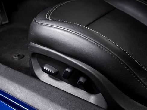 Used 2019 Chevrolet Corvette Stingray Coupe RWD image 22