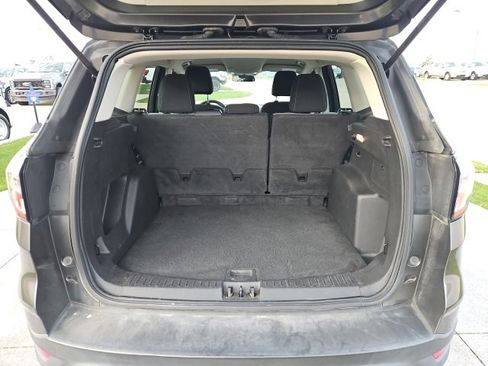 Used 2017 Ford Escape S image 7