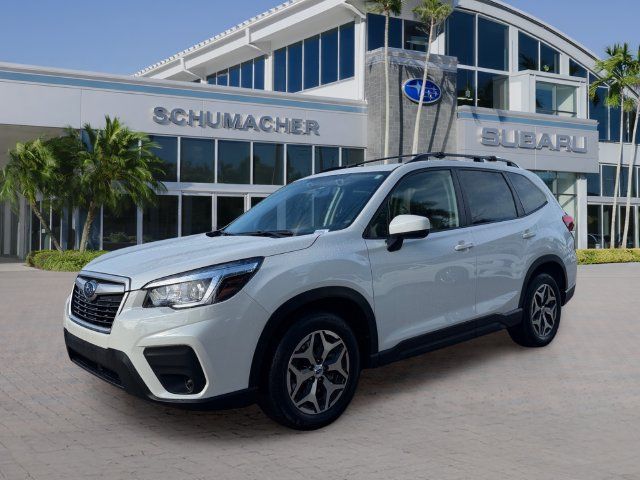 Used 2020 Subaru Forester Premium AWD/4WD image 3