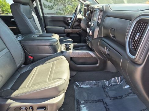Used 2021 GMC Sierra 2500 Denali w/ Denali Black Diamond Edition AWD/4WD image 21