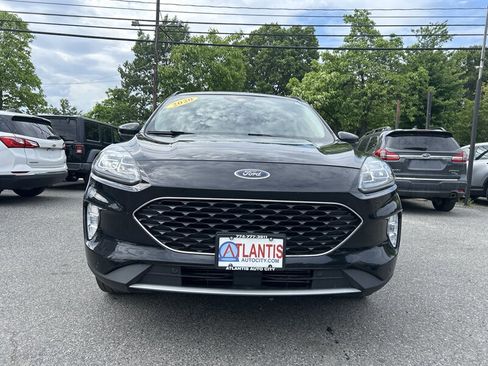 Used 2020 Ford Escape Titanium AWD/4WD image 2