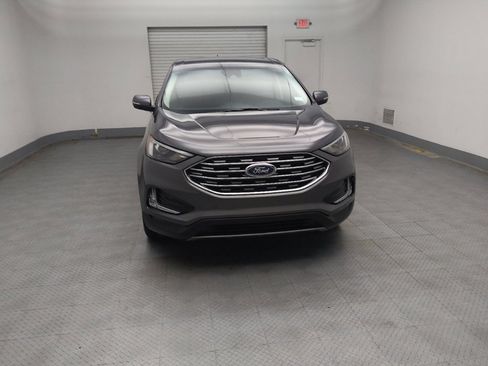 Used 2023 Ford Edge Titanium image 14