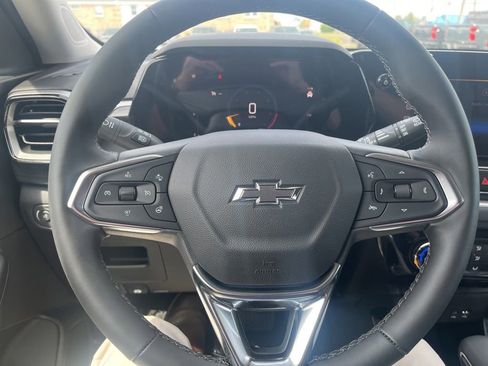 New 2026 Chevrolet TrailBlazer LT w/ Midnight Edition AWD/4WD image 17