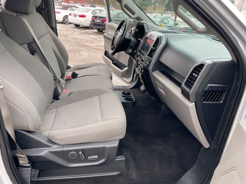 Used 2017 Ford F150 XLT w/ Equipment Group 302A Luxury image 12