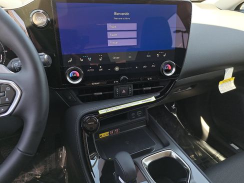 Used 2026 Lexus NX 350 AWD w/ Premium Package image 21