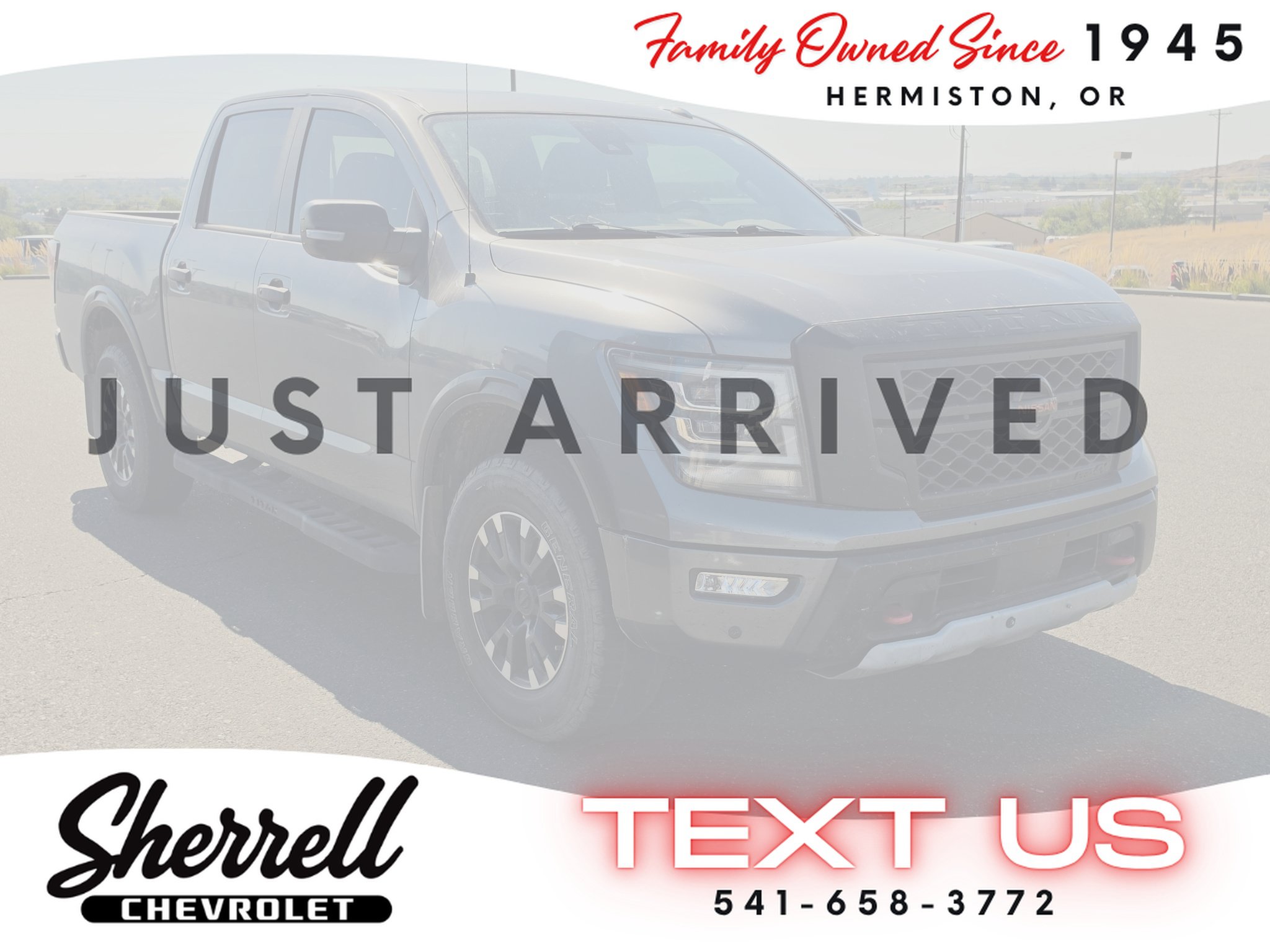 Used 2021 Nissan Titan PRO-4X w/ Pro-4x Convenience Package AWD/4WD image 4