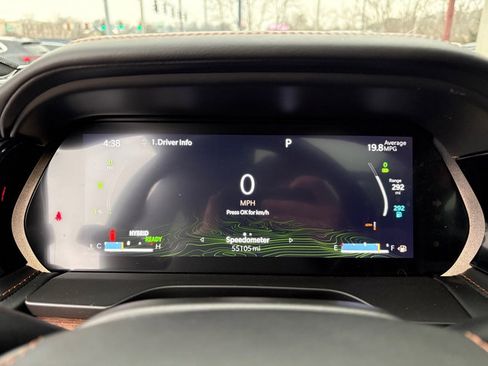 Used 2022 Jeep Grand Cherokee Summit w/ Luxury Tech Group V image 27