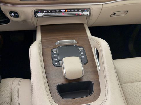 Used 2021 Mercedes-Benz GLE 450 4MATIC image 20