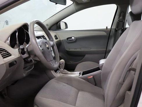 Used 2008 Chevrolet Malibu LS image 12