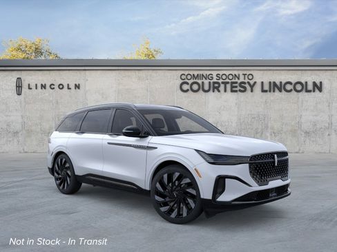 New 2026 Lincoln Nautilus Reserve AWD/4WD image 5