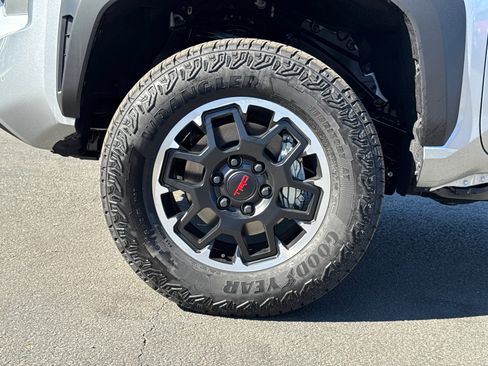 New 2026 Toyota Tacoma TRD Off-Road image 6