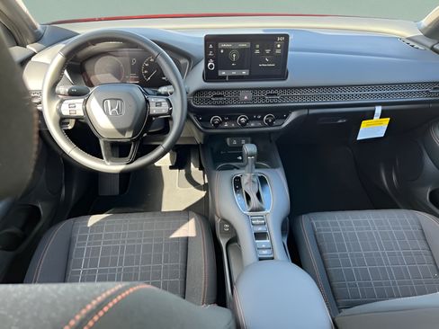 Certified 2026 Honda HR-V Sport image 12