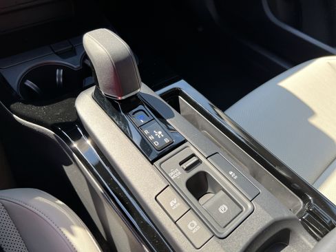 New 2026 Toyota Prius XLE FWD image 16