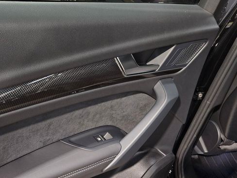 Certified 2024 Audi SQ5 Prestige AWD/4WD image 35