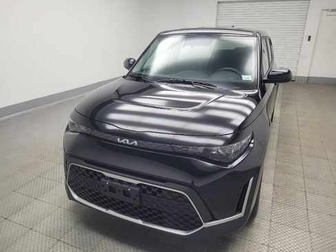 Used 2025 Kia Soul LX w/ LX Technology Package FWD image 15