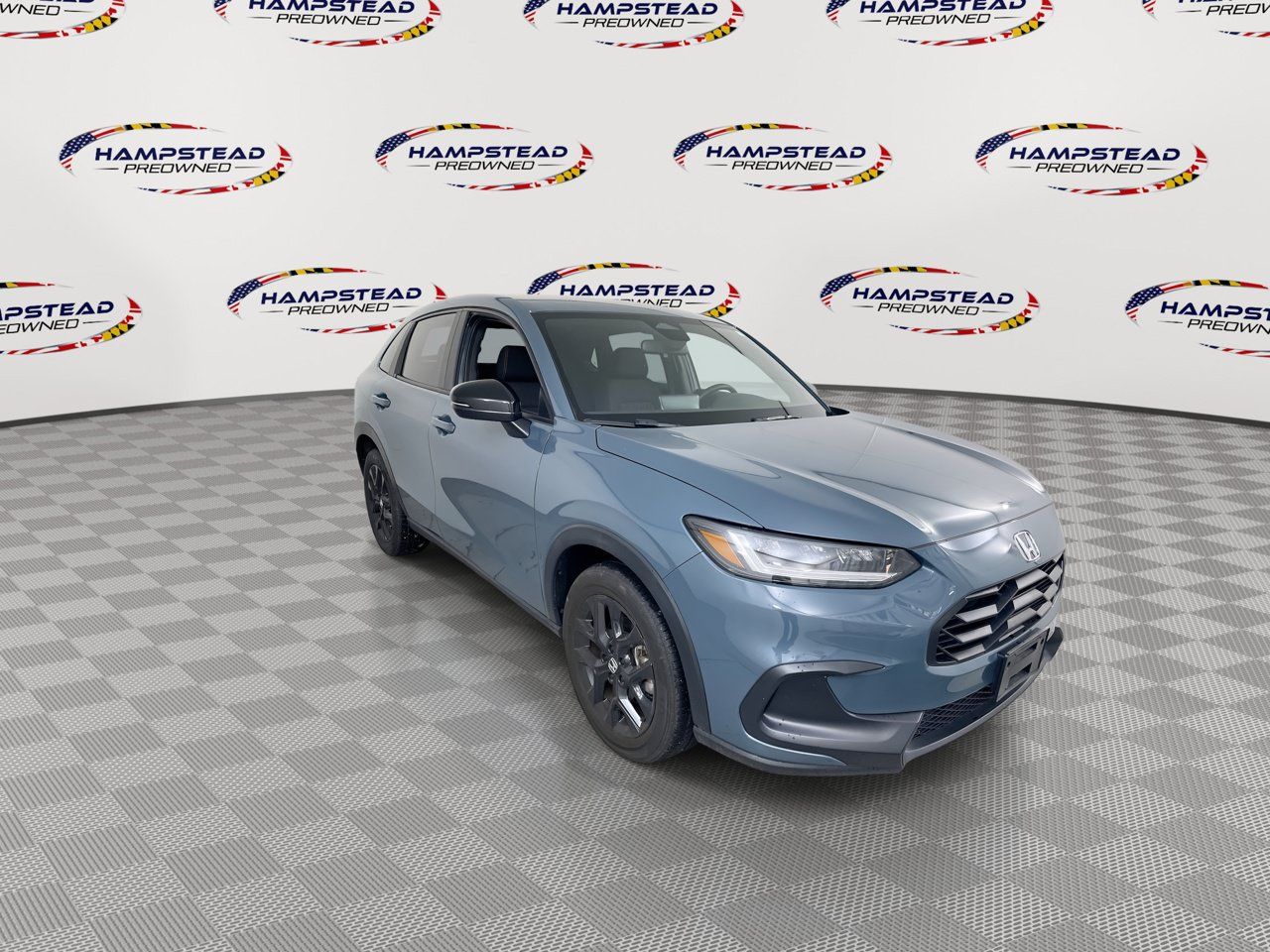Used 2025 Honda HR-V Sport image 2