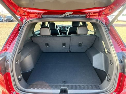 Used 2024 Chevrolet Equinox RS w/ LPO, Floor Liner Package image 25