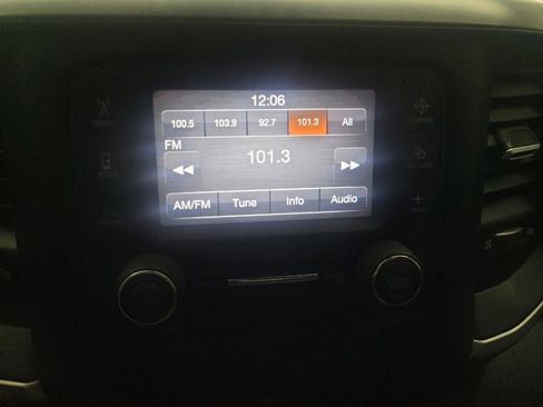 Used 2022 RAM 1500 Big Horn image 25