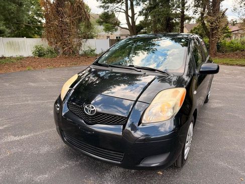 Used 2009 Toyota Yaris 4-Door Hatchback w/ PWR Pkg w/Steel Wheels FWD image 2