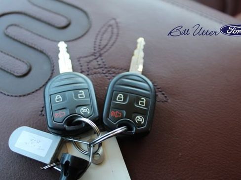 Used 2014 Ford F350 King Ranch w/ King Ranch w/Chrome Package image 26