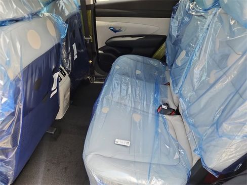 New 2025 Hyundai Tucson SEL image 15