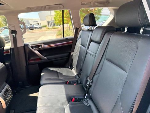 Used 2013 Lexus GX 460 w/ Comfort Plus Pkg AWD/4WD image 36