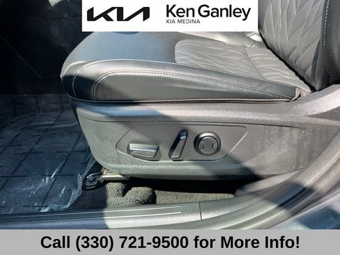 Certified 2024 Kia Sportage X-Line w/ X-Line Premium Package AWD/4WD image 29