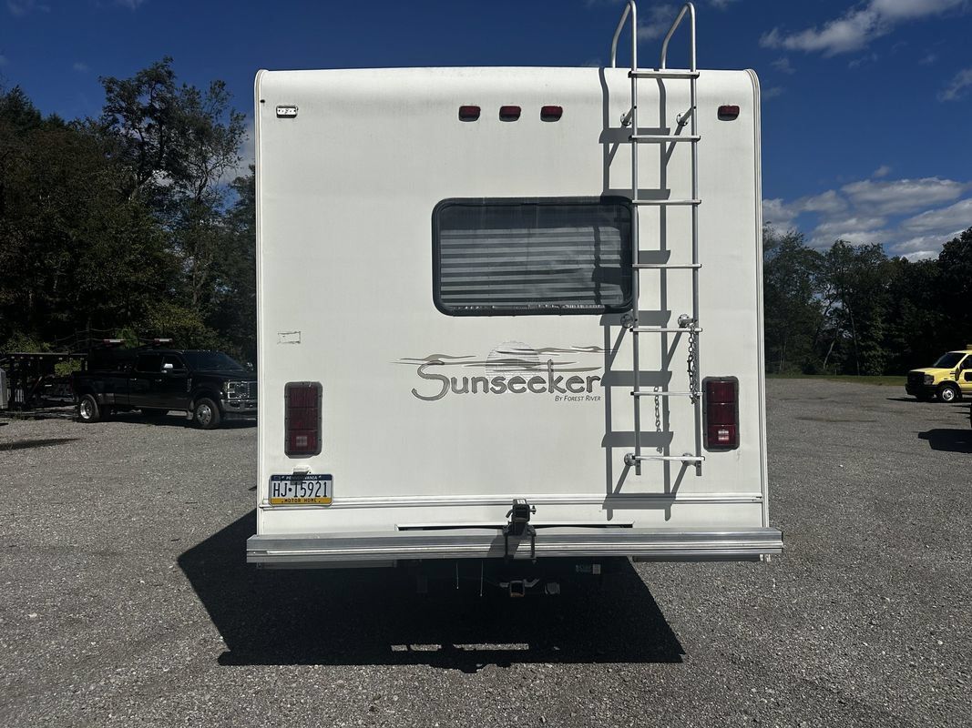 Used 2006 Ford E-450 and Econoline 450 RWD image 6