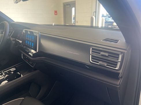 New 2026 Volkswagen Atlas Cross Sport SEL Premium R-Line image 43