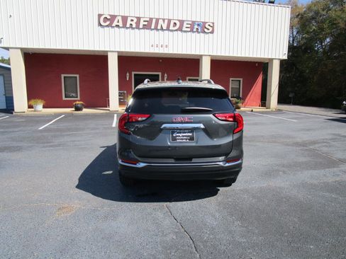 Used 2020 GMC Terrain SLT image 5