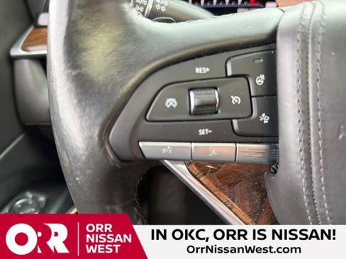 Used 2021 Cadillac Escalade ESV Premium Luxury Platinum image 23