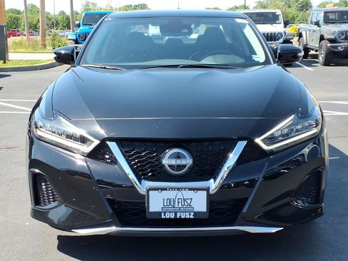 Used 2023 Nissan Maxima SV w/ Floor Mat Group FWD image 34