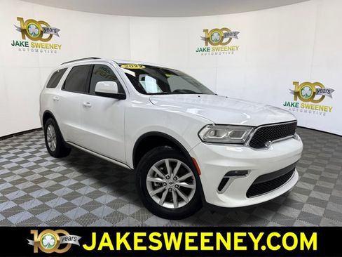 Used 2022 Dodge Durango SXT image 1