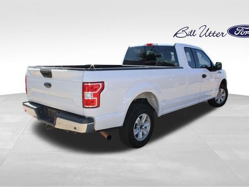 Used 2018 Ford F150 XLT w/ Trailer Tow Package image 4