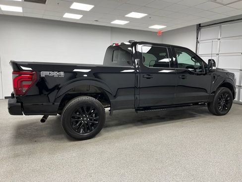 Used 2025 Ford F150 Lariat w/ Equipment Group 502A High AWD/4WD image 11