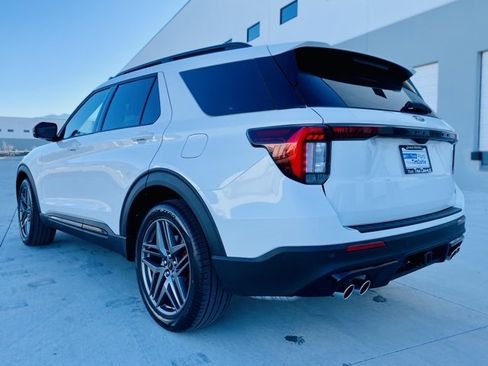 New 2026 Ford Explorer ST w/ Sun And Sound Package image 7