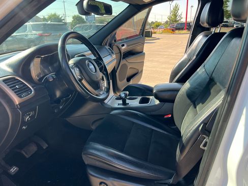 Used 2015 Jeep Grand Cherokee Altitude image 11