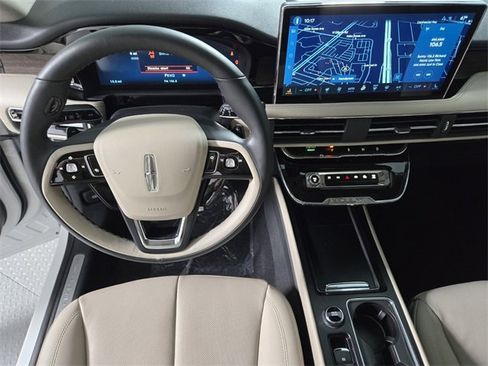 New 2026 Lincoln Corsair Grand Touring image 16