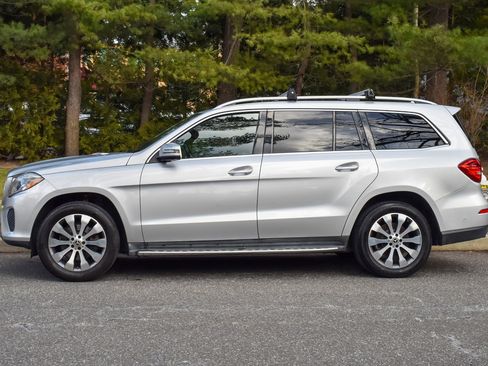 Used 2019 Mercedes-Benz GLS 450 4MATIC w/ Premium 1 Package image 4