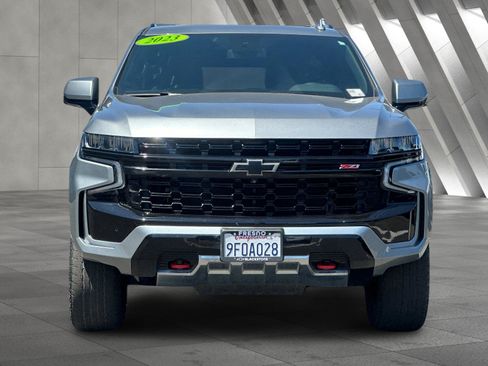Used 2023 Chevrolet Suburban Z71 w/ Luxury Package AWD/4WD image 9