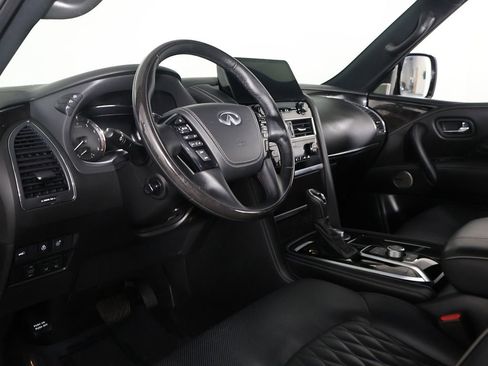 Used 2024 INFINITI QX80 Sensory AWD/4WD image 31